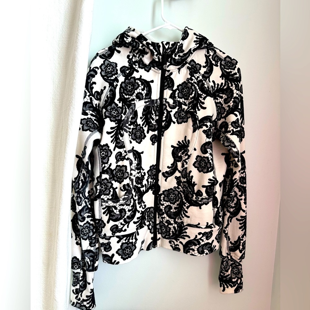 Lululemon scuba hoodie size 10